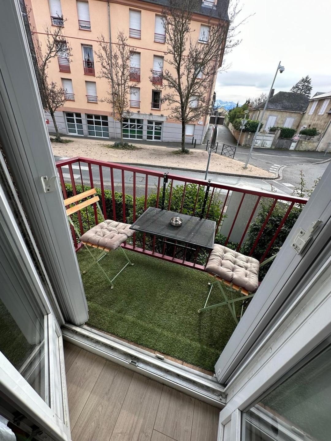 Apartamento La Maison des Pyrénées ! T2 refait à neuf Tarbes Exterior foto